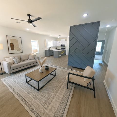 264 10th Street NE, Paris, TX 75460