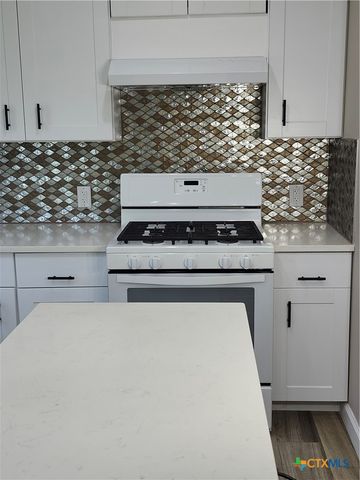 209 W Victory Avenue, Temple, TX 76501