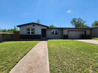 209 W Victory Avenue, Temple, TX 76501