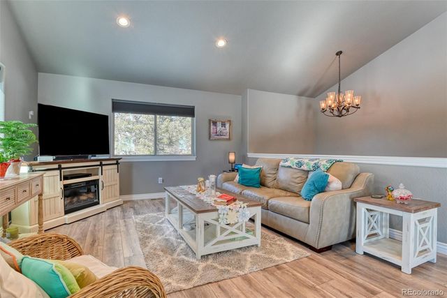 24 Big Horn Circle, Florissant, CO 80816