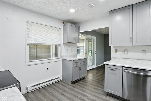 8303 W 400 S, Russiaville, IN 46979