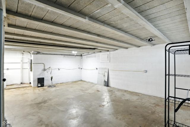 8303 W 400 S, Russiaville, IN 46979