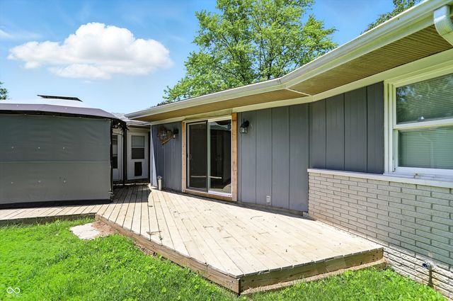 8303 W 400 S, Russiaville, IN 46979