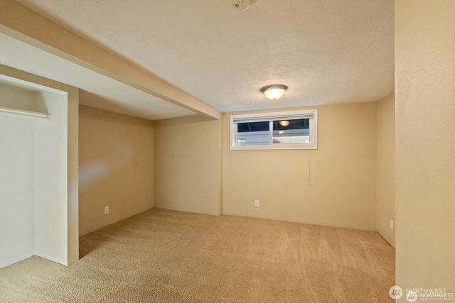 120 N 80th Street, Seattle, WA 98103