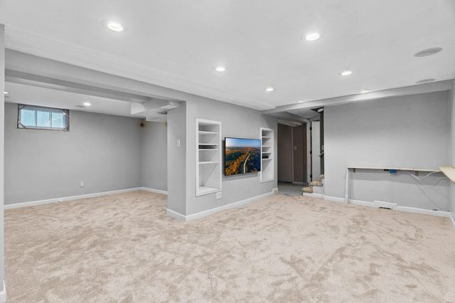 1502 Maywood Street, Saint Paul, MN 55117
