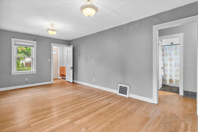 1502 Maywood Street, Saint Paul, MN 55117