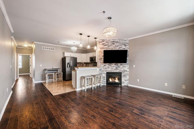 43046 Strand Drive, Sterling Heights, MI 48313