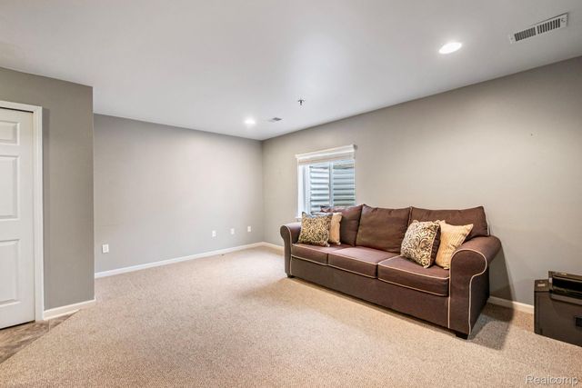 43046 Strand Drive, Sterling Heights, MI 48313