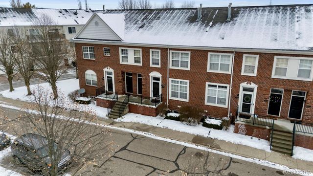 43046 Strand Drive, Sterling Heights, MI 48313