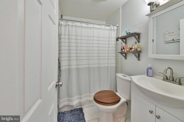 1653 FITZWATERTOWN RD, Willow Grove, PA 19090