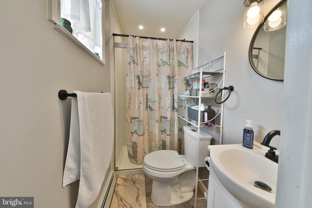 1653 FITZWATERTOWN RD, Willow Grove, PA 19090