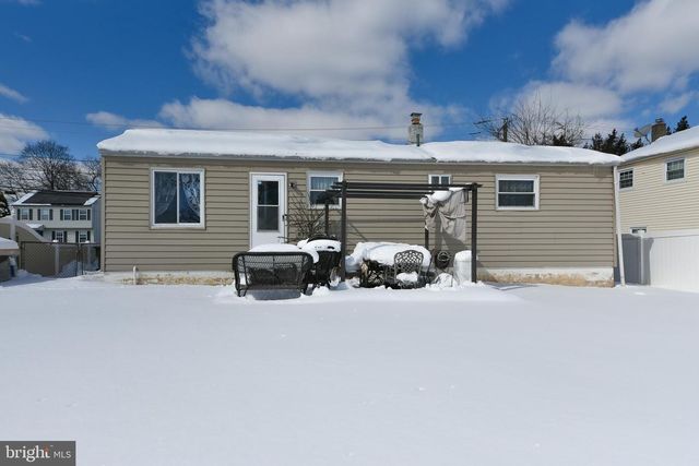 1653 FITZWATERTOWN RD, Willow Grove, PA 19090