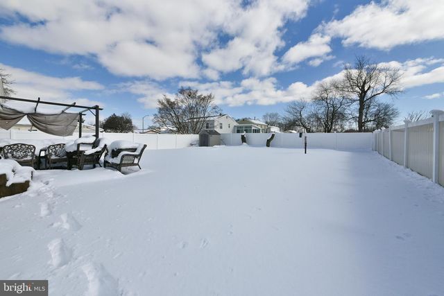 1653 FITZWATERTOWN RD, Willow Grove, PA 19090