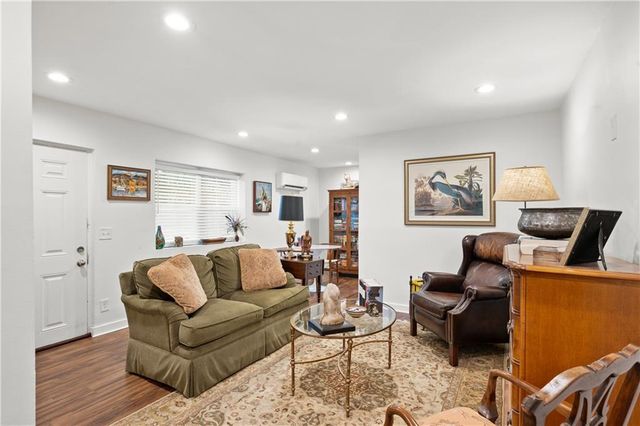 880 Saint Charles Avenue NE 9, Atlanta, GA 30306