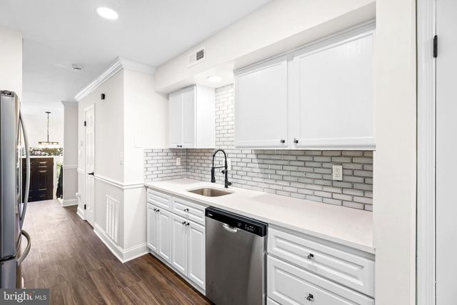 8703 DELCRIS DR, Montgomery Village, MD 20886