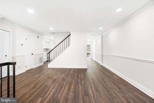 8703 DELCRIS DR, Montgomery Village, MD 20886