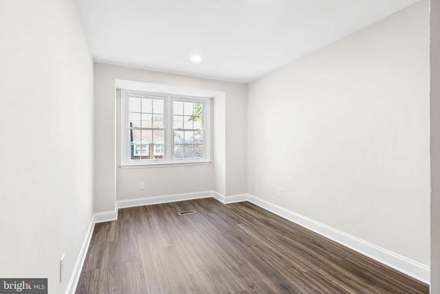 8703 DELCRIS DR, Montgomery Village, MD 20886