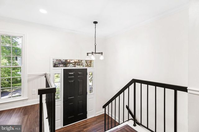 8703 DELCRIS DR, Montgomery Village, MD 20886