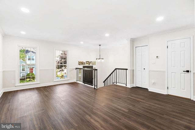 8703 DELCRIS DR, Montgomery Village, MD 20886