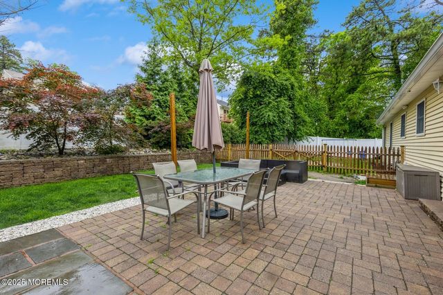 1624 10th Avenue, Toms River, NJ 08757