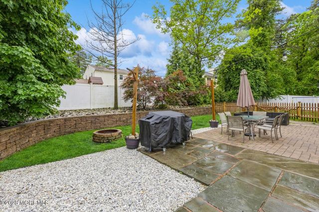 1624 10th Avenue, Toms River, NJ 08757