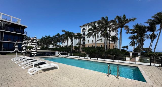 106 Inlet Way, Palm Beach Shores, FL 33404