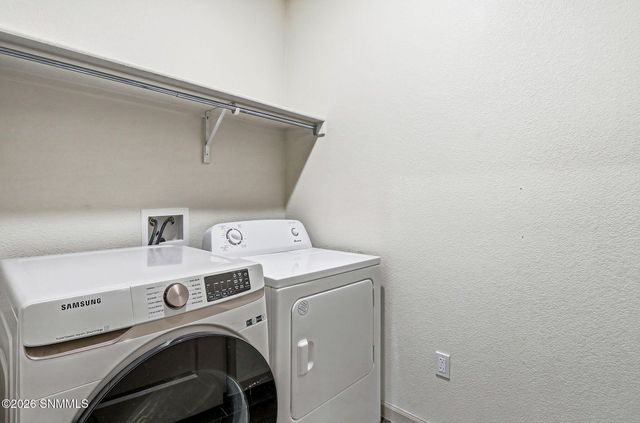 841 Magnolia Park Street, Sunland Park, NM 88008