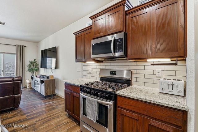 841 Magnolia Park Street, Sunland Park, NM 88008