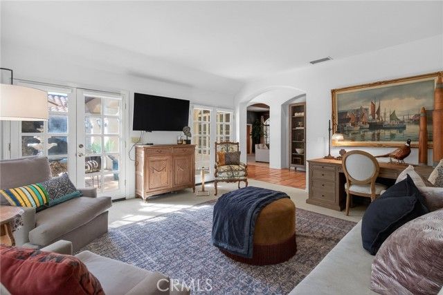 1353 Rimroad, Riverside, CA 92506