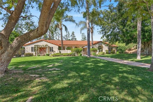 1353 Rimroad, Riverside, CA 92506