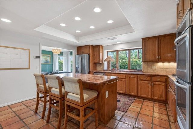 1353 Rimroad, Riverside, CA 92506