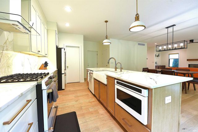 51080 Cherry Road, Granger, IN 46530