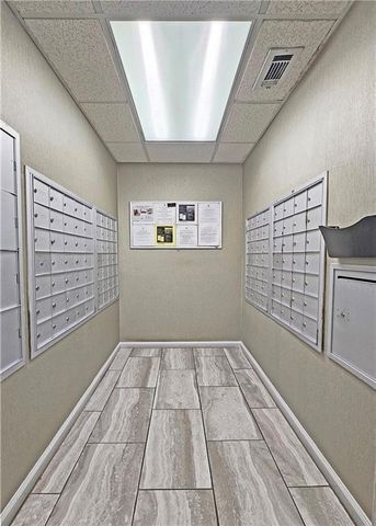 1074 Peachtree Walk NE B 216, Atlanta, GA 30309