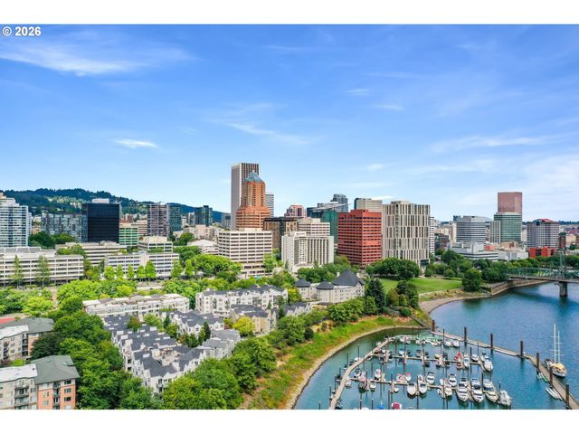 225 S MONTGOMERY St ES-10, Portland, OR 97201