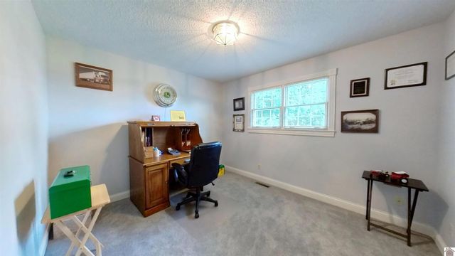 91 Robertson Rd. South, Murray, KY 42071