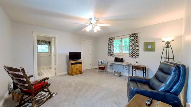 91 Robertson Rd. South, Murray, KY 42071