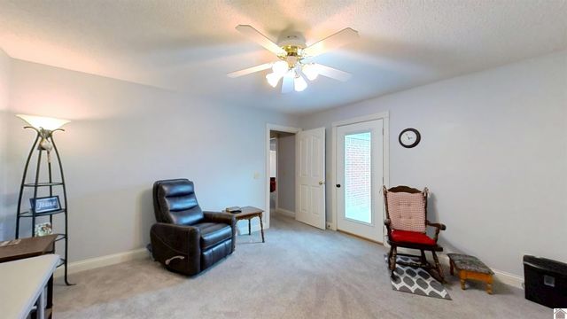 91 Robertson Rd. South, Murray, KY 42071