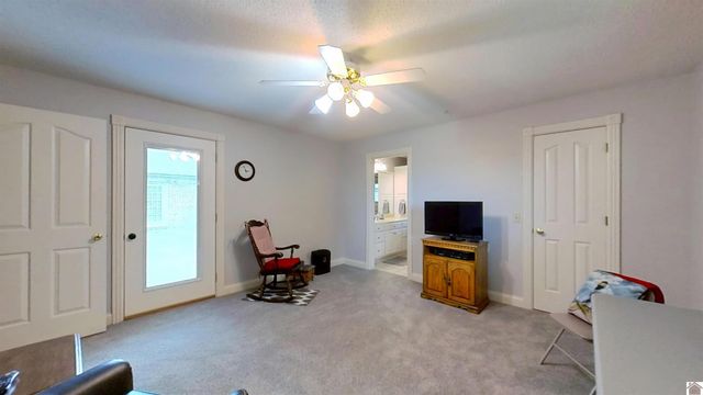 91 Robertson Rd. South, Murray, KY 42071