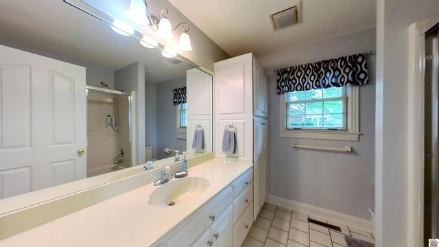 91 Robertson Rd. South, Murray, KY 42071