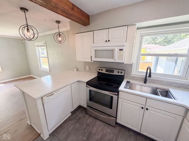 2308 E 69th Street, Indianapolis, IN 46220