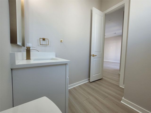 2805 Tierwester Street, Houston, TX 77004