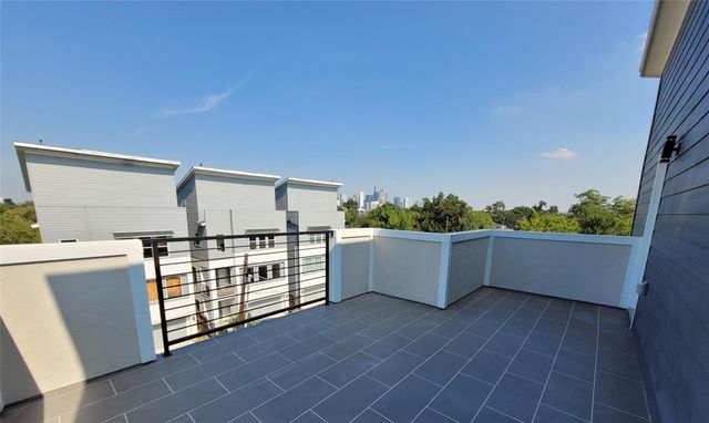 2805 Tierwester Street, Houston, TX 77004