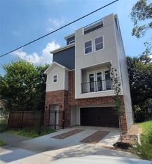 2805 Tierwester Street, Houston, TX 77004