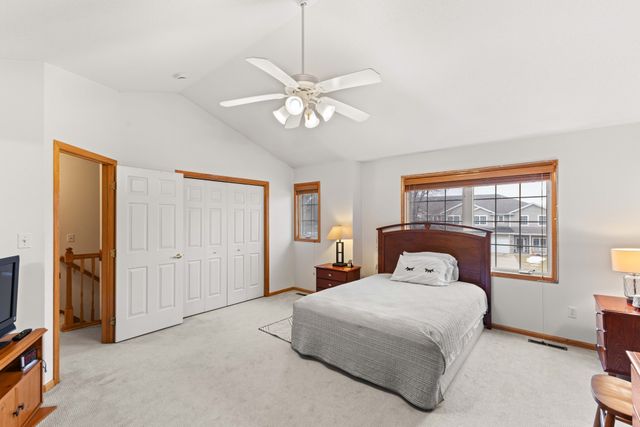 10415 Hickory Drive 9, Urbandale, IA 50322