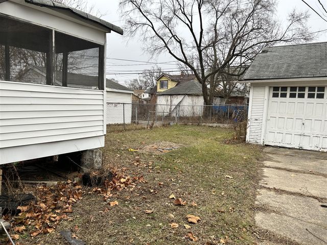 15500 Indiana Street, Detroit, MI 48238