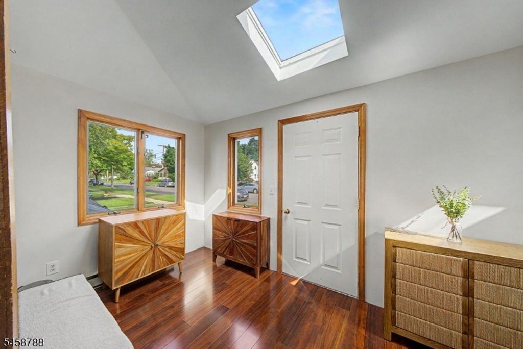 16 Jaqui Ave, Morris Plains Boro, NJ 07950 — photo 5