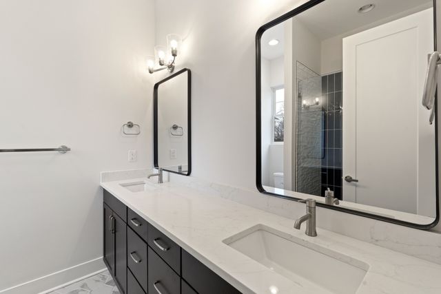 704 26th Ave, N, Nashville, TN 37208