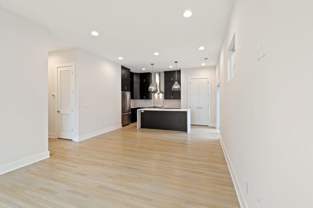 704 26th Ave, N, Nashville, TN 37208