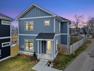 704 26th Ave, N, Nashville, TN 37208