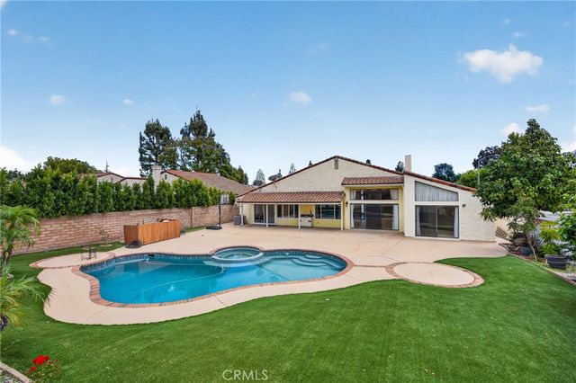 18259 Minnehaha Street, Porter Ranch, CA 91326